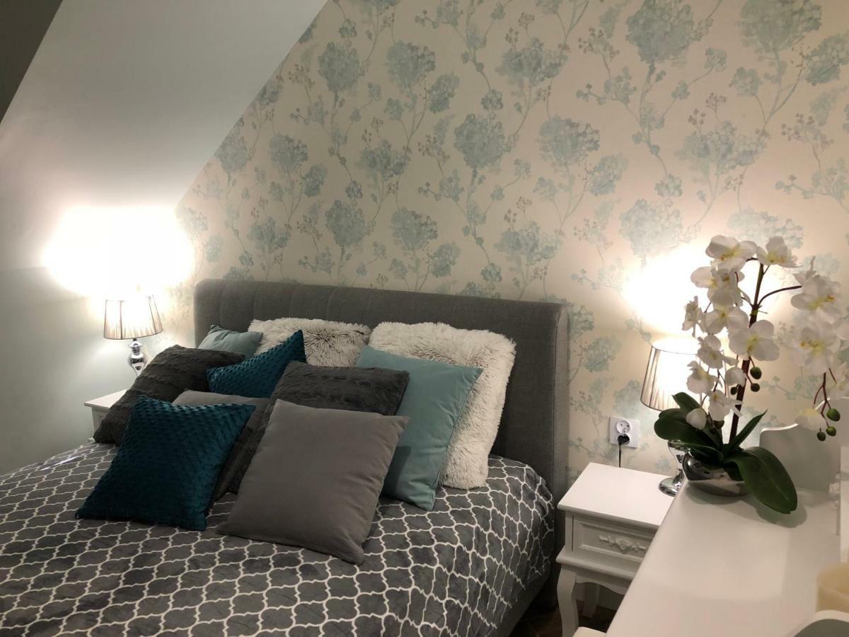 Family & Business Elegant Apartments Ul Warszawska - 2 Bedroom, Balcony, Parking Kielce Eksteriør bilde