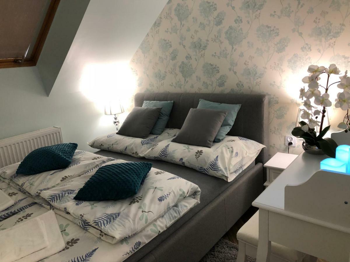 Family & Business Elegant Apartments Ul Warszawska - 2 Bedroom, Balcony, Parking Kielce Eksteriør bilde