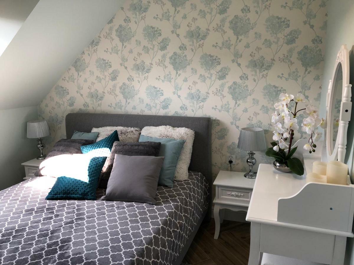 Family & Business Elegant Apartments Ul Warszawska - 2 Bedroom, Balcony, Parking Kielce Eksteriør bilde