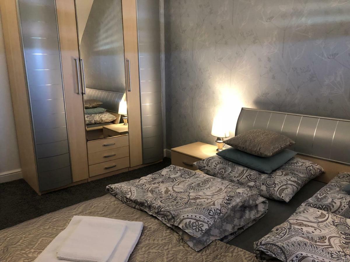Family & Business Elegant Apartments Ul Warszawska - 2 Bedroom, Balcony, Parking Kielce Eksteriør bilde